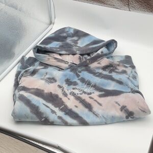 Aeropostale Blue and Black Tie-Dye Sweatshirt